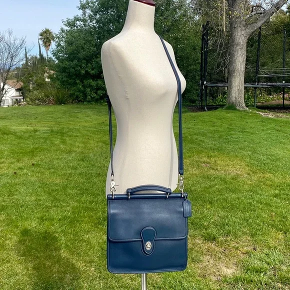 Coach Willis bag in royal blue with nickel hardware - Picture 1 of 15